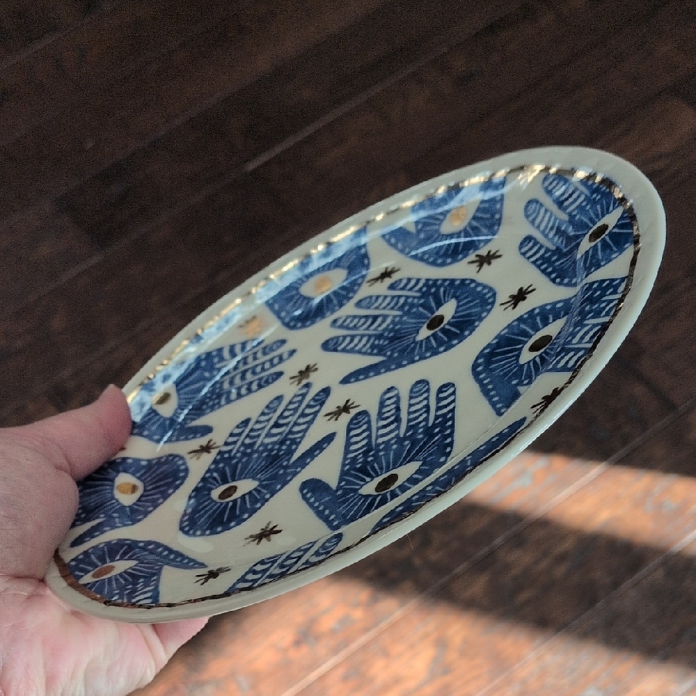 by ANTHROPOLOGIE I Insight Stoneware Plate Hamsa Blue Gold Hand Eye Pattern - Picture 10 of 12